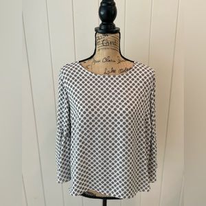 Women Long sleeve Top.